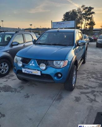 MITSUBISHI - L200 - 2.5 DI-D DC Intense