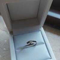 Anello di fidanzamento oro bianco con diamante