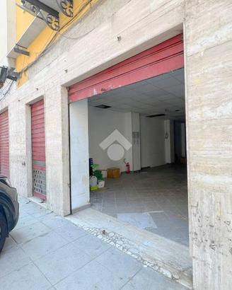 NEGOZIO A PALERMO