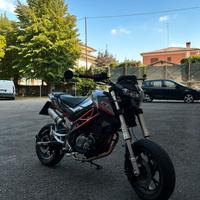 Benelli tnt 125 2020