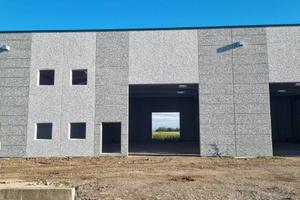 Immobile di 1000 m² a Crema