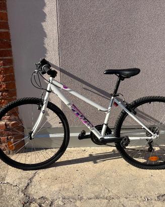 Mountain Bike  B-Twin