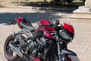 Triumph Street Triple 765 RS - 2023