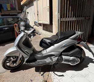 Beverly 500