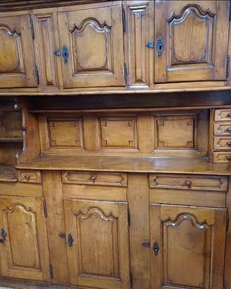 credenza engadinese epoca 700