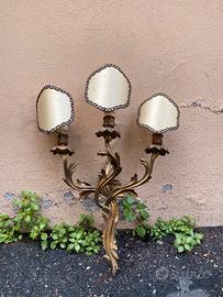 Applique in legno dorato