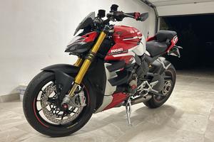 Ducati streetfighter v4S