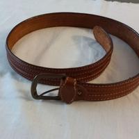 Cintura pelle marrone con fibbia