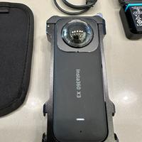 Insta360x3
