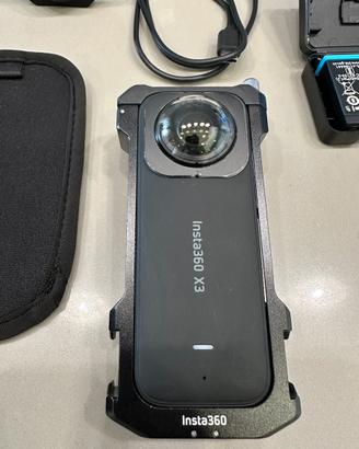 Insta360x3