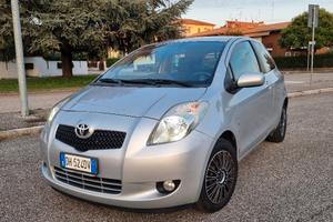 Toyota yaris 1.3 3porte 