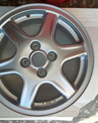 Vari cerchi in lega volkswagen originale