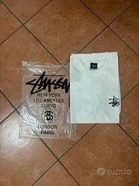 T-shirt Stussy Bianca - taglia L- nuova