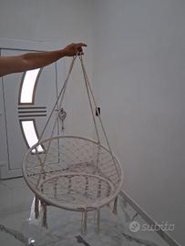 sedia poltrona sospesa a dondolo 