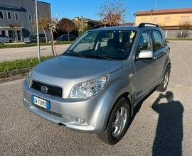 SUV Daihatsu Terios 1.5 4WD BENZINA