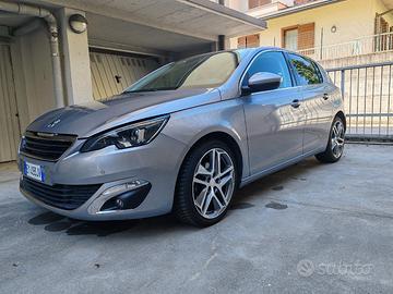 Peugeot 308 5p 1.2 136cv benzina Allure