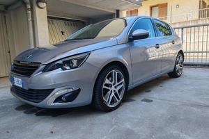Peugeot 308 5p 1.2 136cv benzina Allure