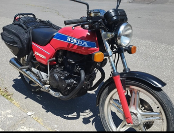 Moto storica Honda Cb N 250