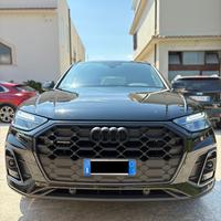 Audi Q5 2.0 40TDI MHEV 12V IdentityBlack S-LinePlu