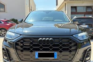 Audi Q5 2.0 40TDI MHEV 12V IdentityBlack S-LinePlu