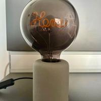 Lampada Just Design scritta “HOME”