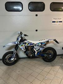 Husqvarna 450 FE motard Omologata