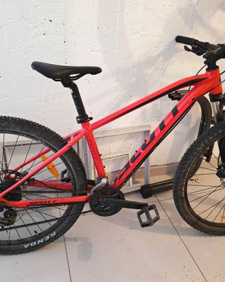 Scott mountain bike