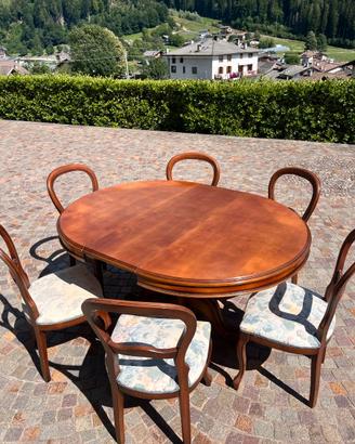 Tavolo vintage allungabile con 6 sedie