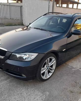 BMW 318 D TOURING