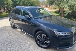 A4 Allroad come nuova, cambio al volante