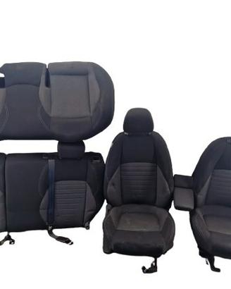 Tappezzeria Alfa Romeo Giulietta del 2016 1.4 tJet