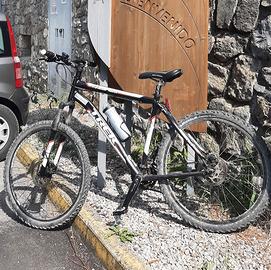 Trek 4 series