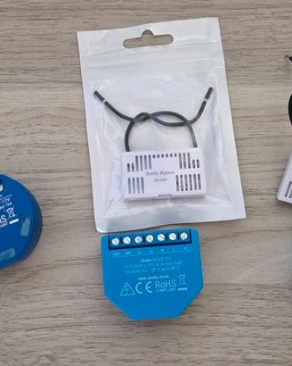 Interruttori Smart: Lotto 3 moduli Shelly 2 1L + 1