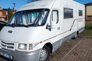 Motorhome Mobilvetta Design Y80 321/E