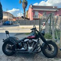 Harley Davidson BOBBER su base Softail Slim del 20