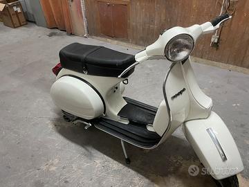 Vespa p125x