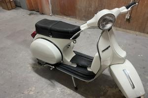 Vespa p125x