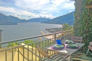 Appartamento vacanza vista lago