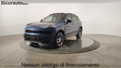 LYNK&CO 01 Phev con Gancio di traino