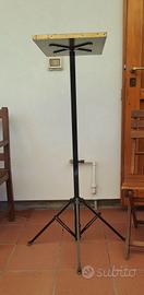 Cavalletto porta proiettore