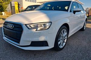 Audi A3 SPB 30 TFSI S tronic Business
