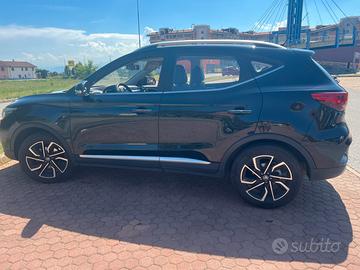 MG ZS Luxory gpl