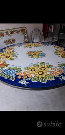 Tavolo in pietra lavica dell'etna dipinto a mano