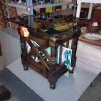 Tavolino Etnico con Piano In Vetro