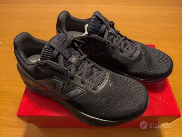 New Balance 520 all black