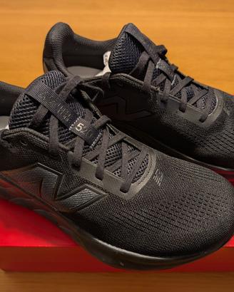 New Balance 520 all black