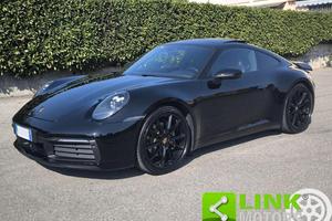 PORSCHE 992 Carrera