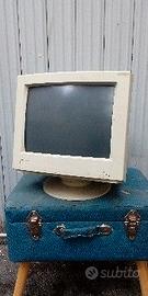Monitor pc CRT