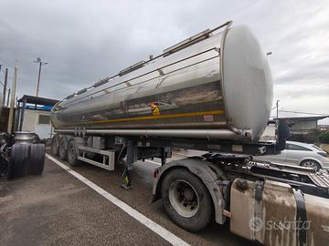 Semirimorchio Cisterna termoriscaldaldato