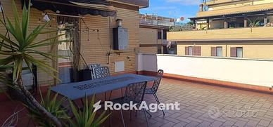 ATTICO CON TERRAZZA IN VIA FOGLIANISE 62